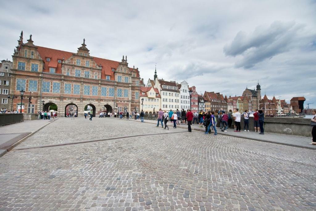 Yourapart Best Location Dlugi Targ Apartment Gdansk Bagian luar foto